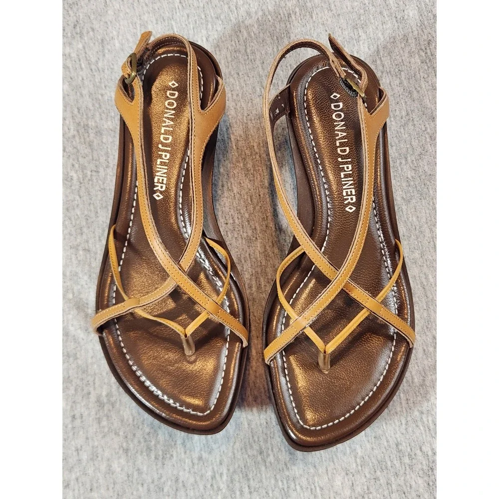 Donald J Pliner Wedge Sandals Womens 6M Brown Tan Strappy Leather CHAVA3 Italy